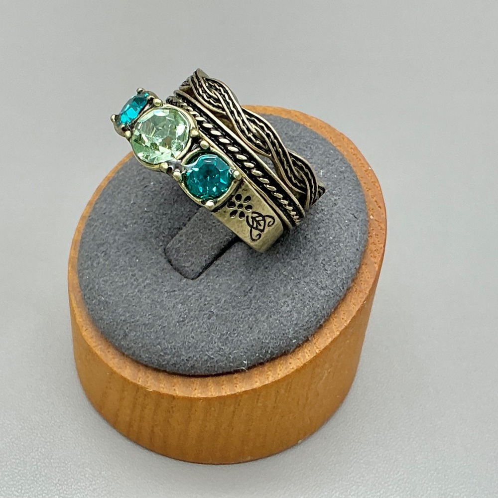 Avon Blue Paradise Ring Set Women Gold Tone Teal Green Crystal Size 9 Stackable